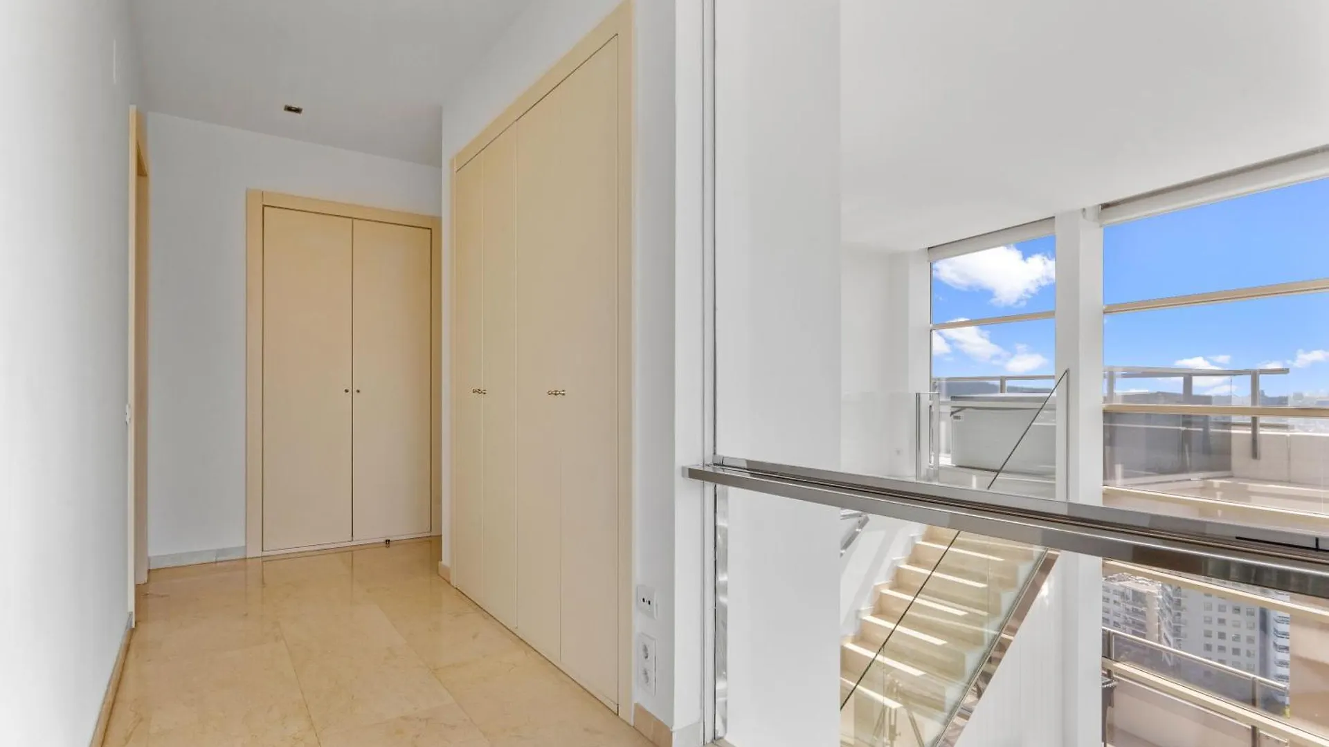 バルセロナPenthouse Duplex With Epic Viewsアパートメント 0*, バルセロナ スペイン
