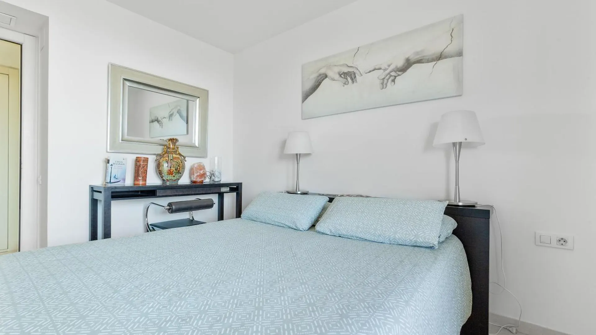 Апартаменты Penthouse Duplex With Epic Views Барселона