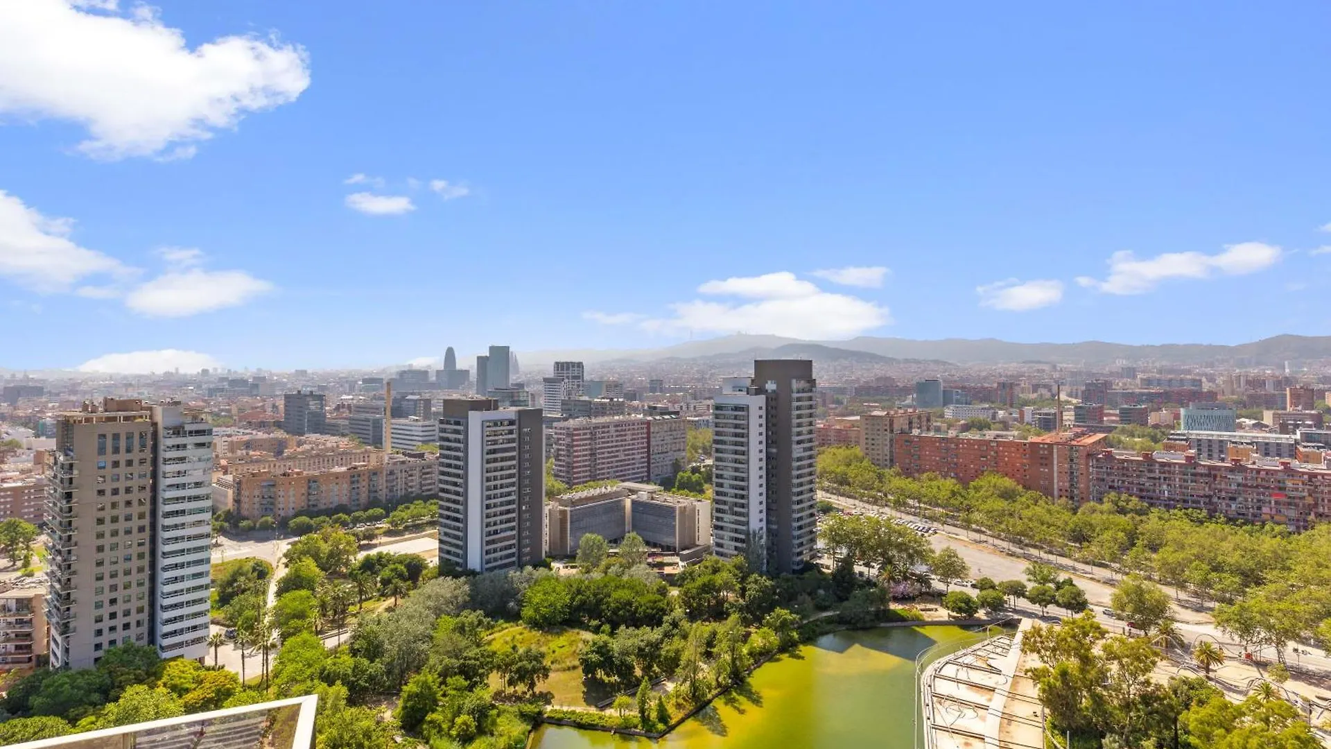 Апартаменты Penthouse Duplex With Epic Views Барселона